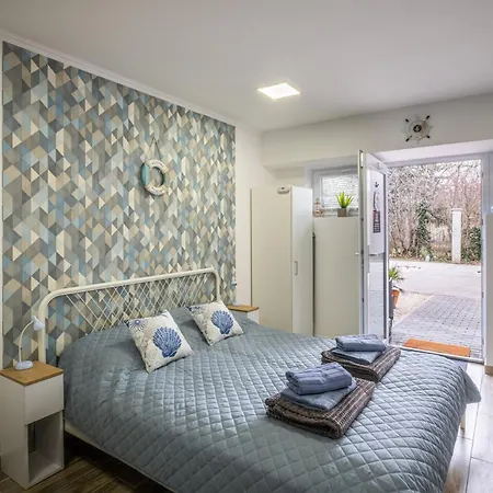 Mirabella Apartment Csopak